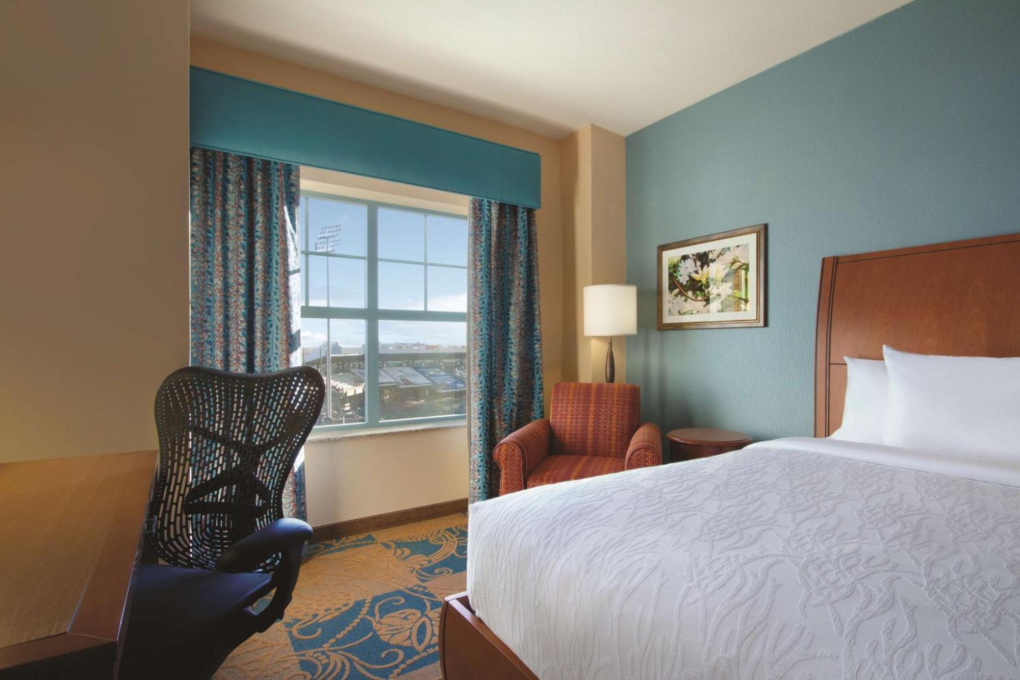 Hilton Garden Inn Oklahoma City/Bricktown Екстериор снимка