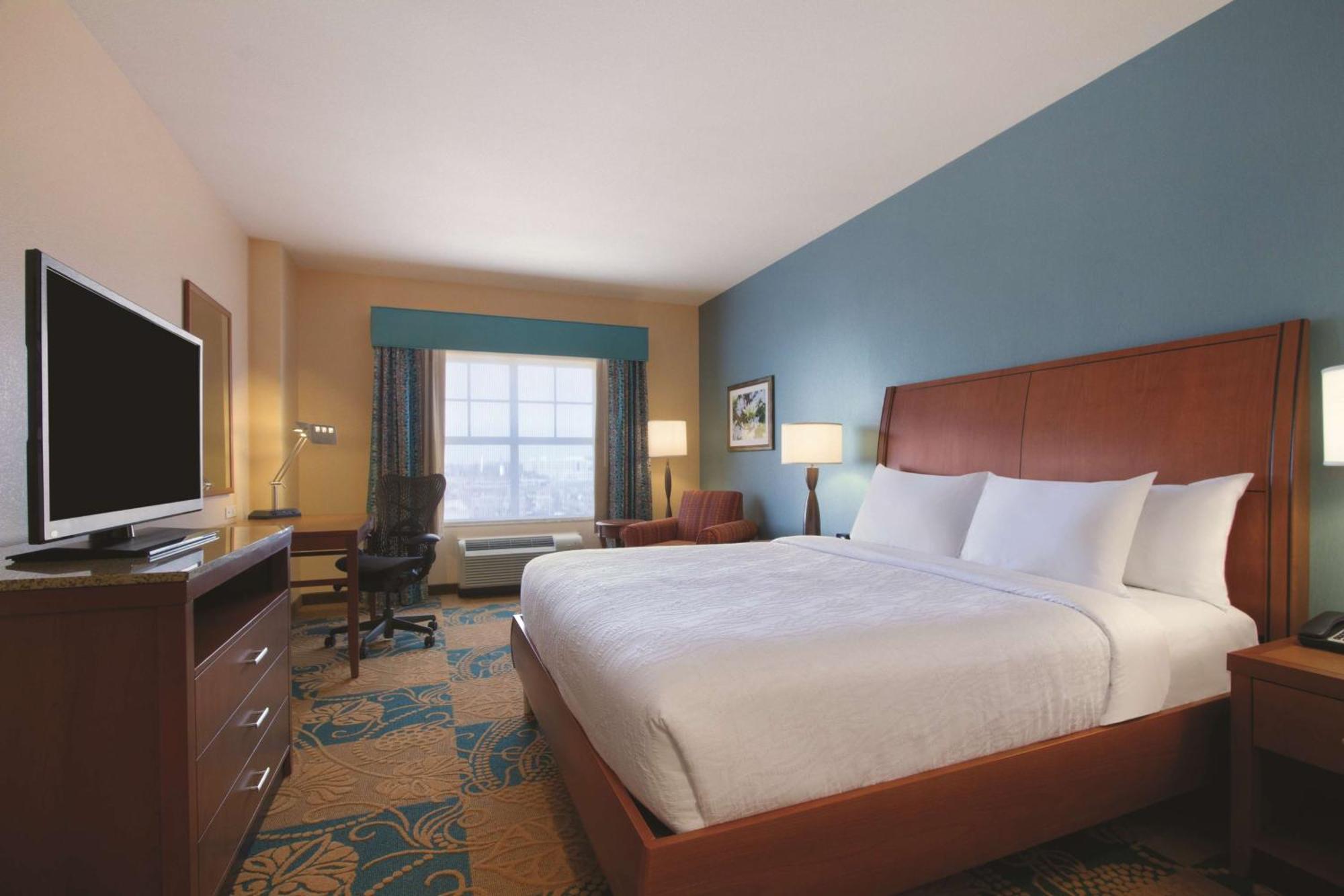 Hilton Garden Inn Oklahoma City/Bricktown Екстериор снимка