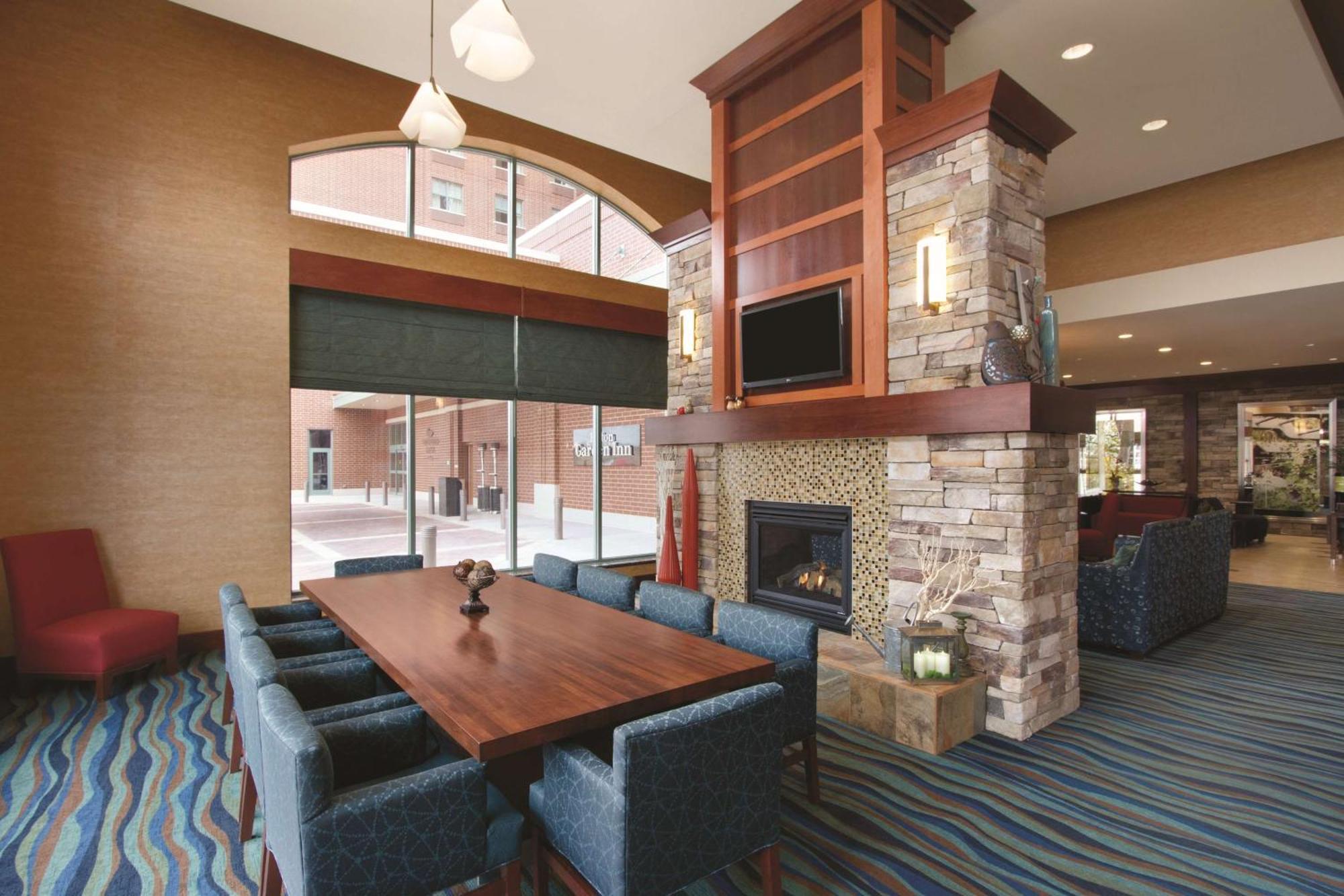 Hilton Garden Inn Oklahoma City/Bricktown Екстериор снимка